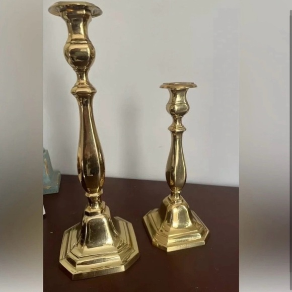 Victorian Cottagecore gold
Candle Holders
Candlestick brass contemporary - Picture 1 of 1
